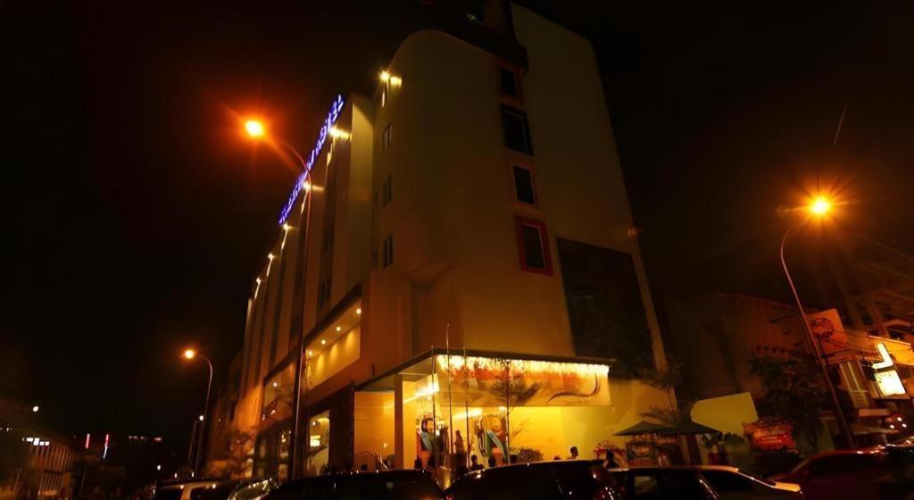 雅加达法拉特汉酒店 外观 照片